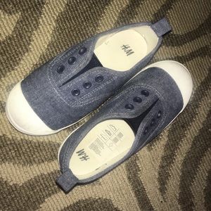 Toddler boys sneakers slip on 10.5